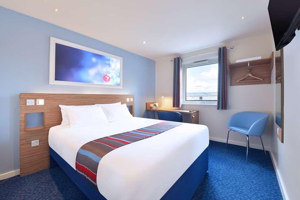Travelodge High Wycombe Central Cameră foto